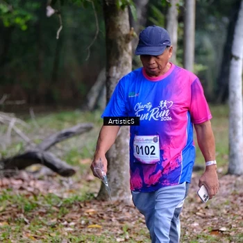 Runner Photo 8120794