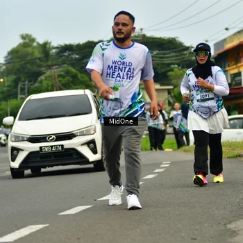 Runner Photo 8120798