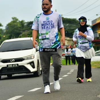 Runner Photo 8120804