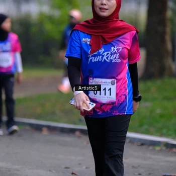 Runner Photo 8120829