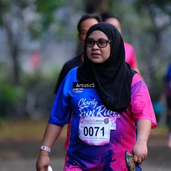 Runner Photo 8120846