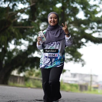 Runner Photo 8120863