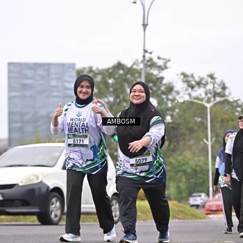 Runner Photo 8120873