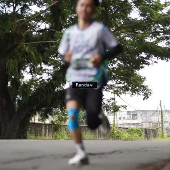 Runner Photo 8120941