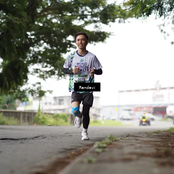 Runner Photo 8120951