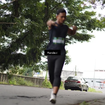 Runner Photo 8120981