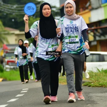 Runner Photo 8121010