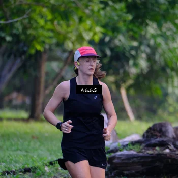 Runner Photo 8121012
