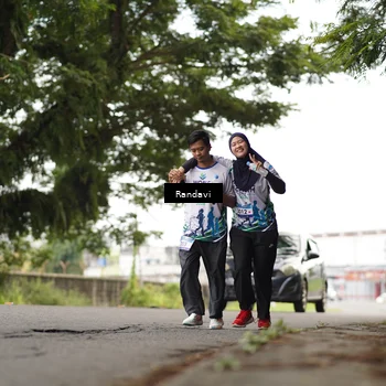 Runner Photo 8121018