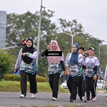 Runner Photo 8121025