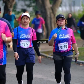 Runner Photo 8121043