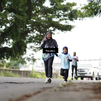 Runner Photo 8121053