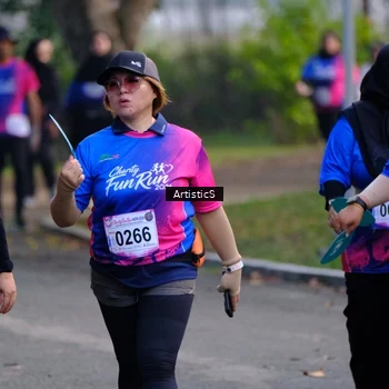 Runner Photo 8121055