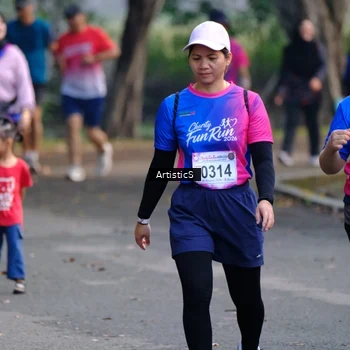 Runner Photo 8121065