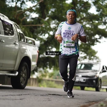 Runner Photo 8121108