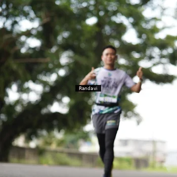 Runner Photo 8121157