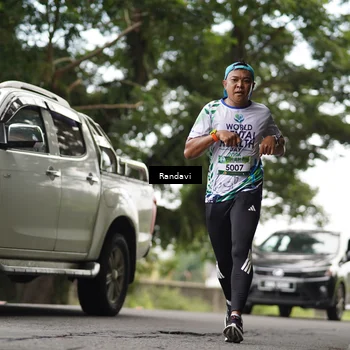 Runner Photo 8121171