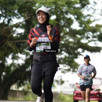 Runner Photo 8121189