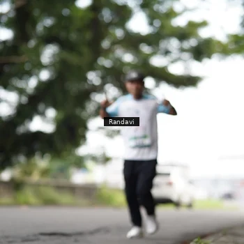 Runner Photo 8121192