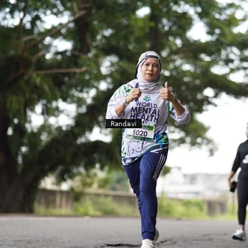 Runner Photo 8121279