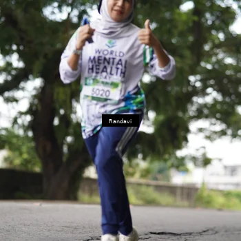 Runner Photo 8121294