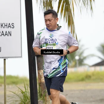 Runner Photo 8121301