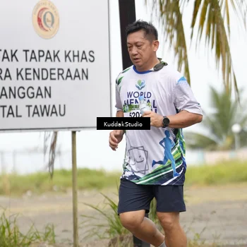 Runner Photo 8121302