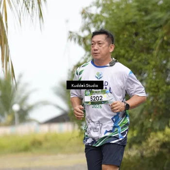 Runner Photo 8121309