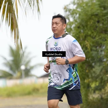 Runner Photo 8121311