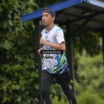 Runner Photo 8121349