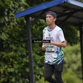 Runner Photo 8121352