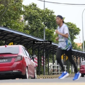 Runner Photo 8121355