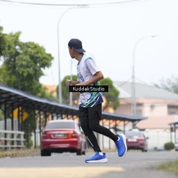 Runner Photo 8121360