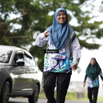 Runner Photo 8121381