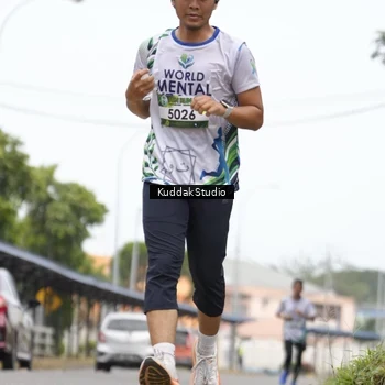 Runner Photo 8121393
