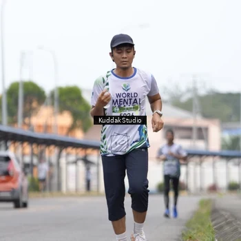 Runner Photo 8121402