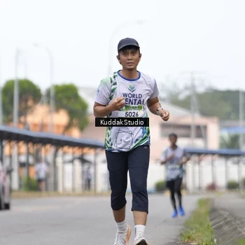 Runner Photo 8121408