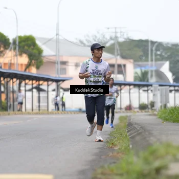 Runner Photo 8121433