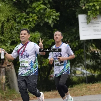 Runner Photo 8121474