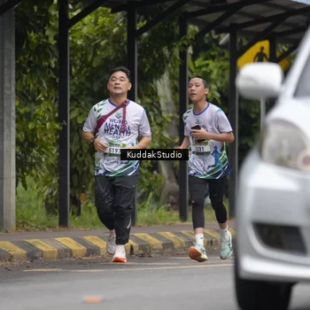 Runner Photo 8121485