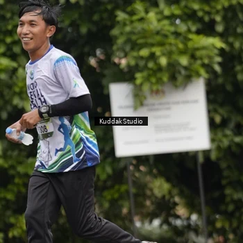 Runner Photo 8121499