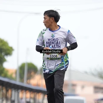 Runner Photo 8121517