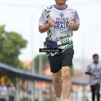 Runner Photo 8121546