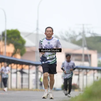 Runner Photo 8121567
