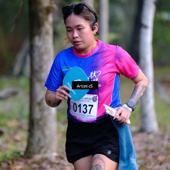 Runner Photo 8121640