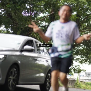Runner Photo 8121645