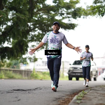 Runner Photo 8121648