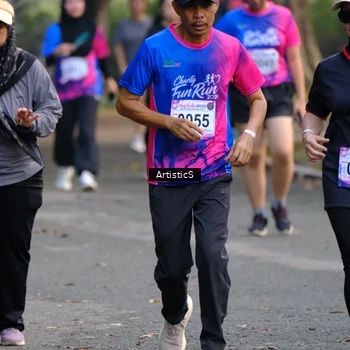 Runner Photo 8121649