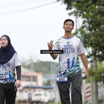 Runner Photo 8121678