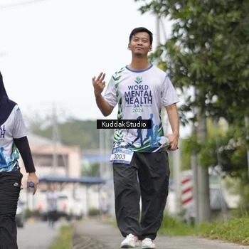 Runner Photo 8121684
